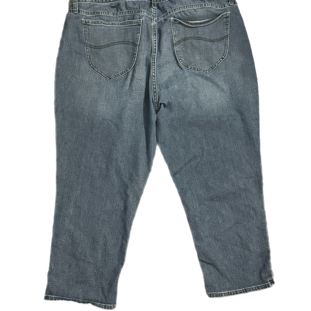Lee Riders Capri Jeans Women 18 Blue Mid Rise Stretch - Picture 3 of 3